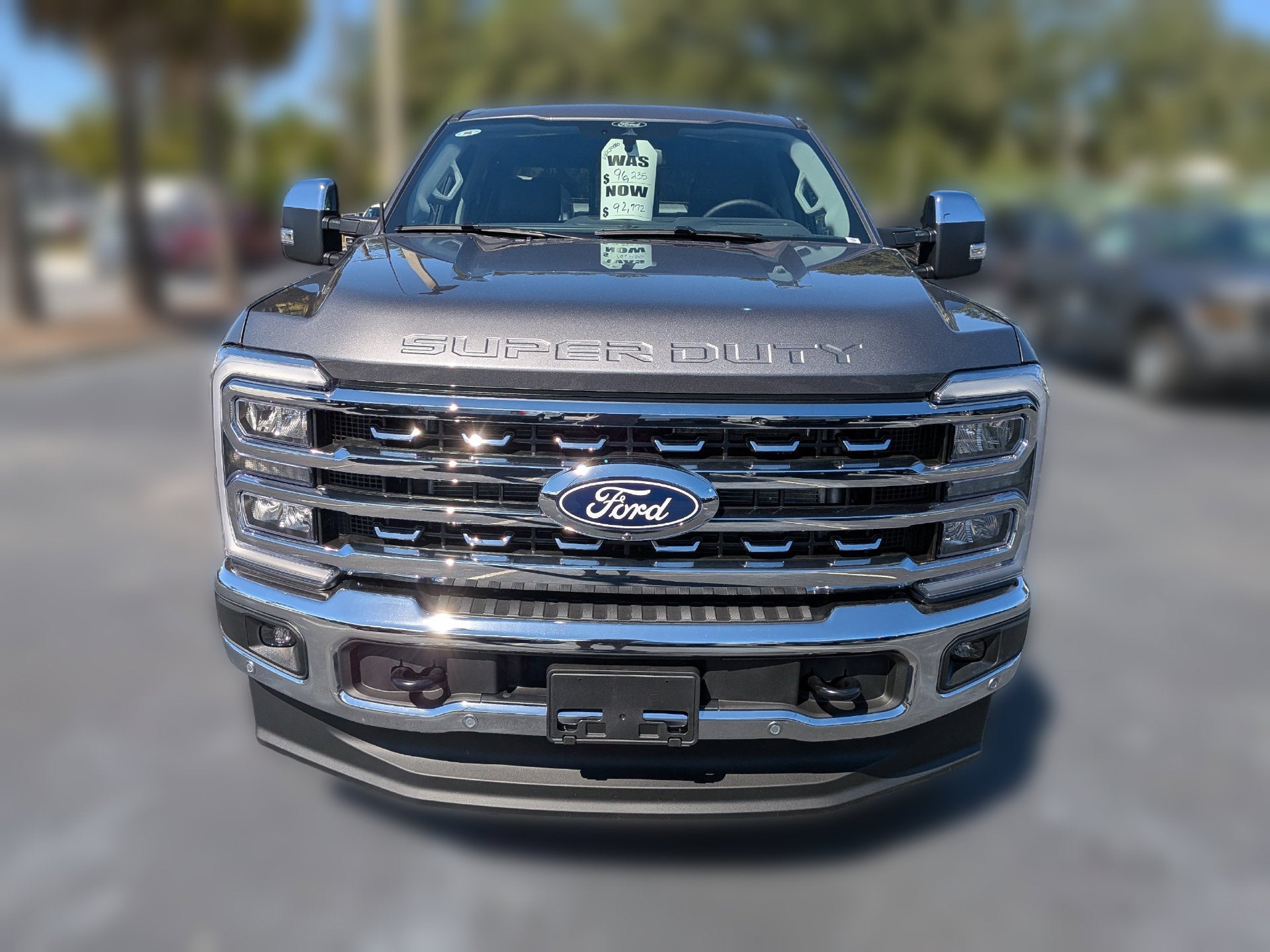 2027 Ford F-350SD F-350® Lariat®