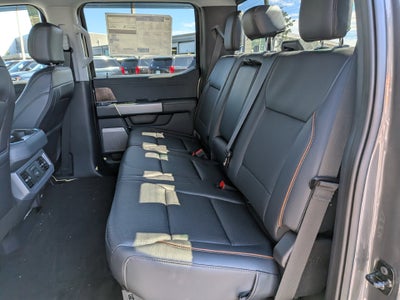 2027 Ford F-350SD F-350® Lariat®