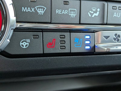 2027 Ford F-350SD F-350® Lariat®