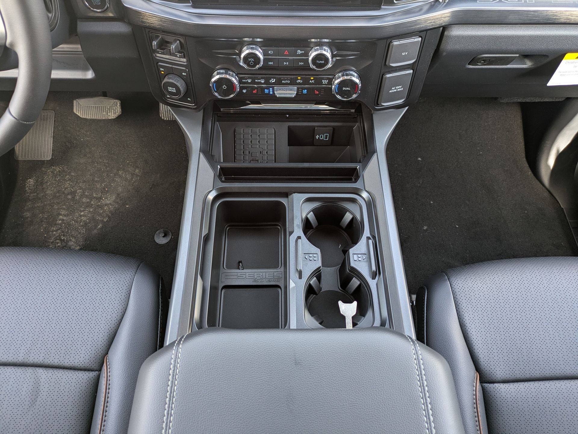 2026 Ford F-350SD F-350® Lariat®