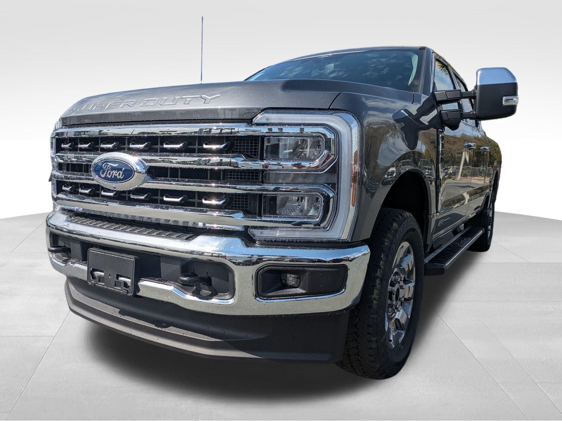 2026 Ford F-350SD F-350® Lariat®