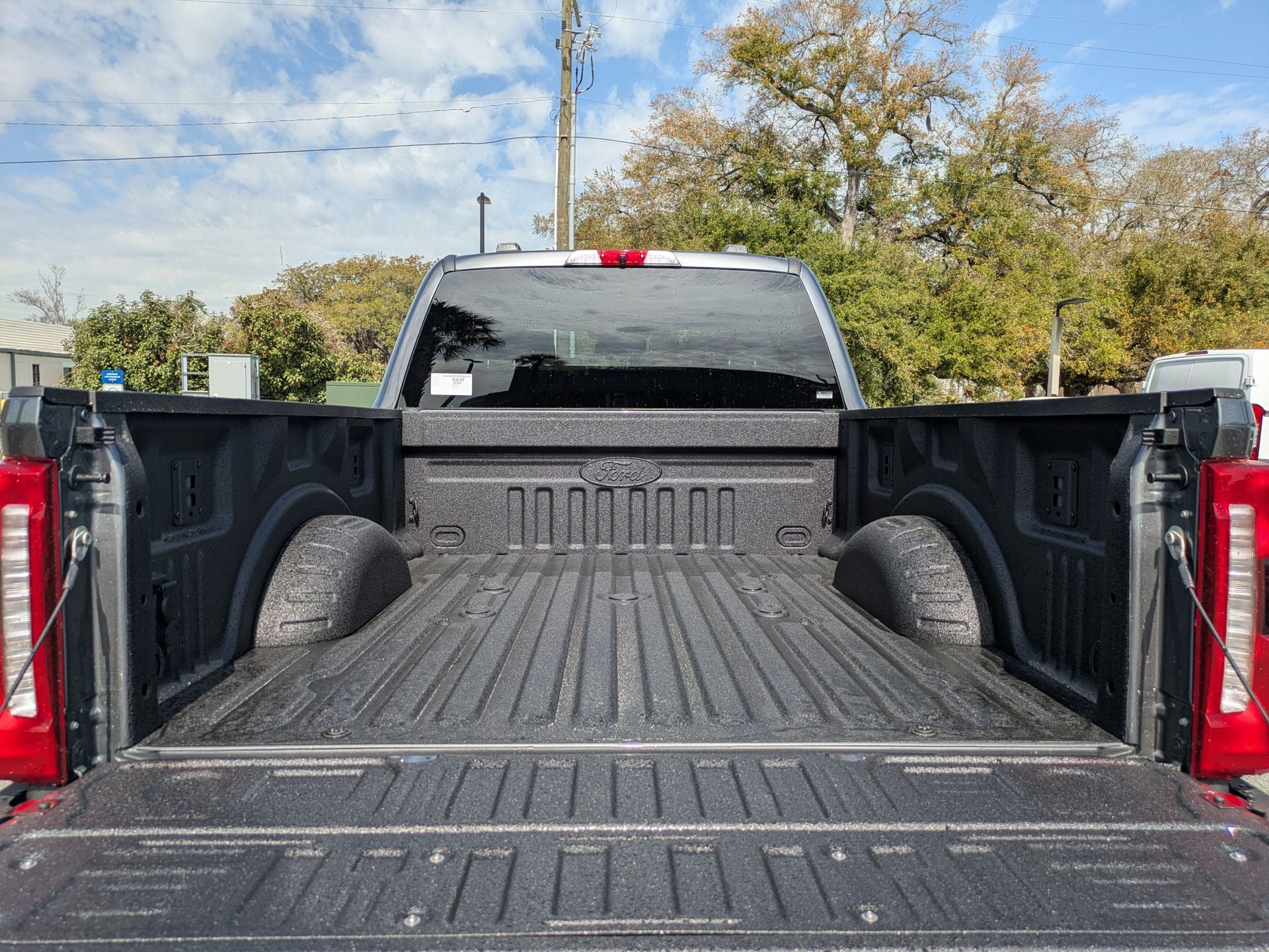 2026 Ford F-350SD F-350® Lariat®