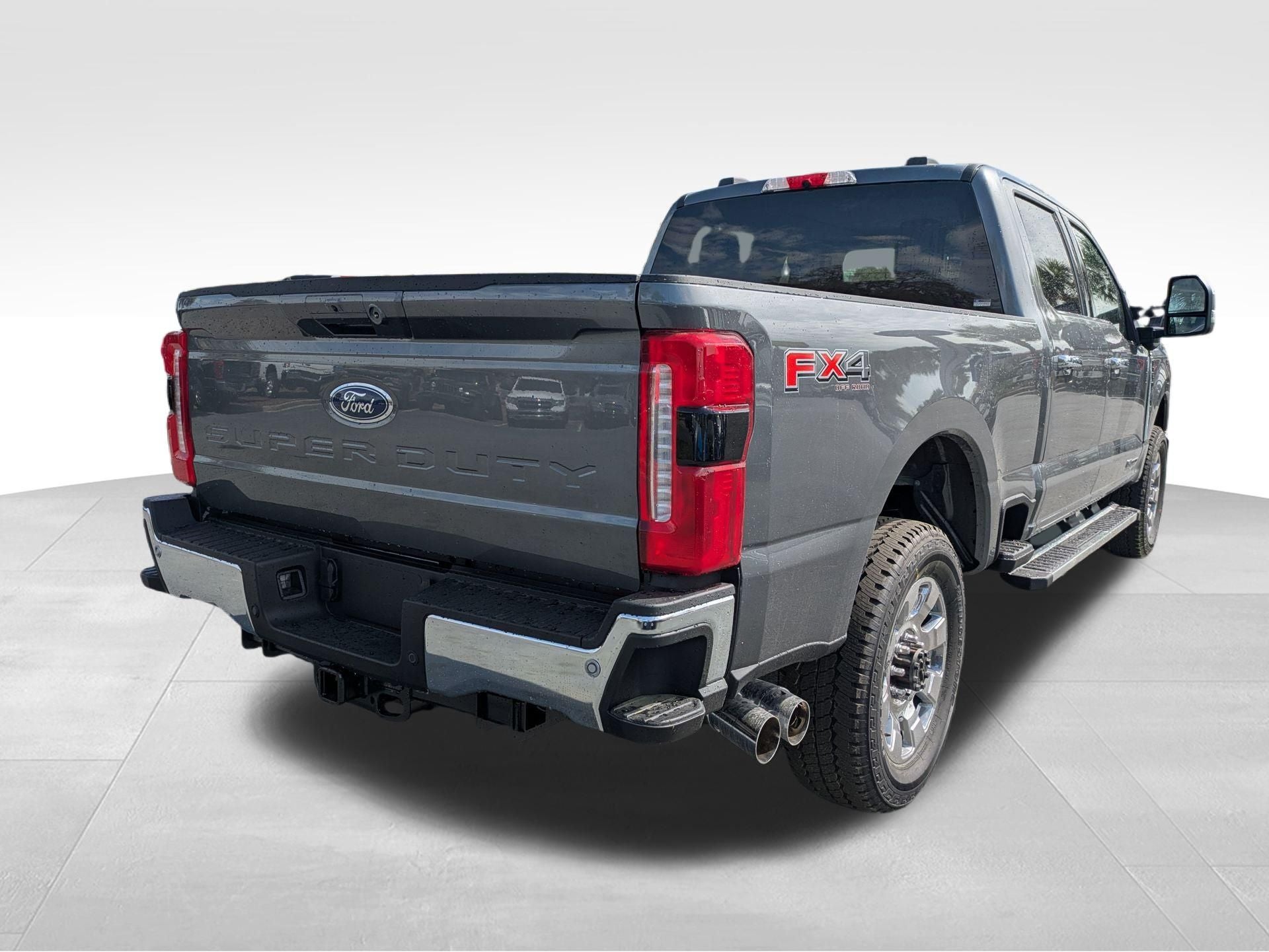 2026 Ford F-350SD F-350® Lariat®