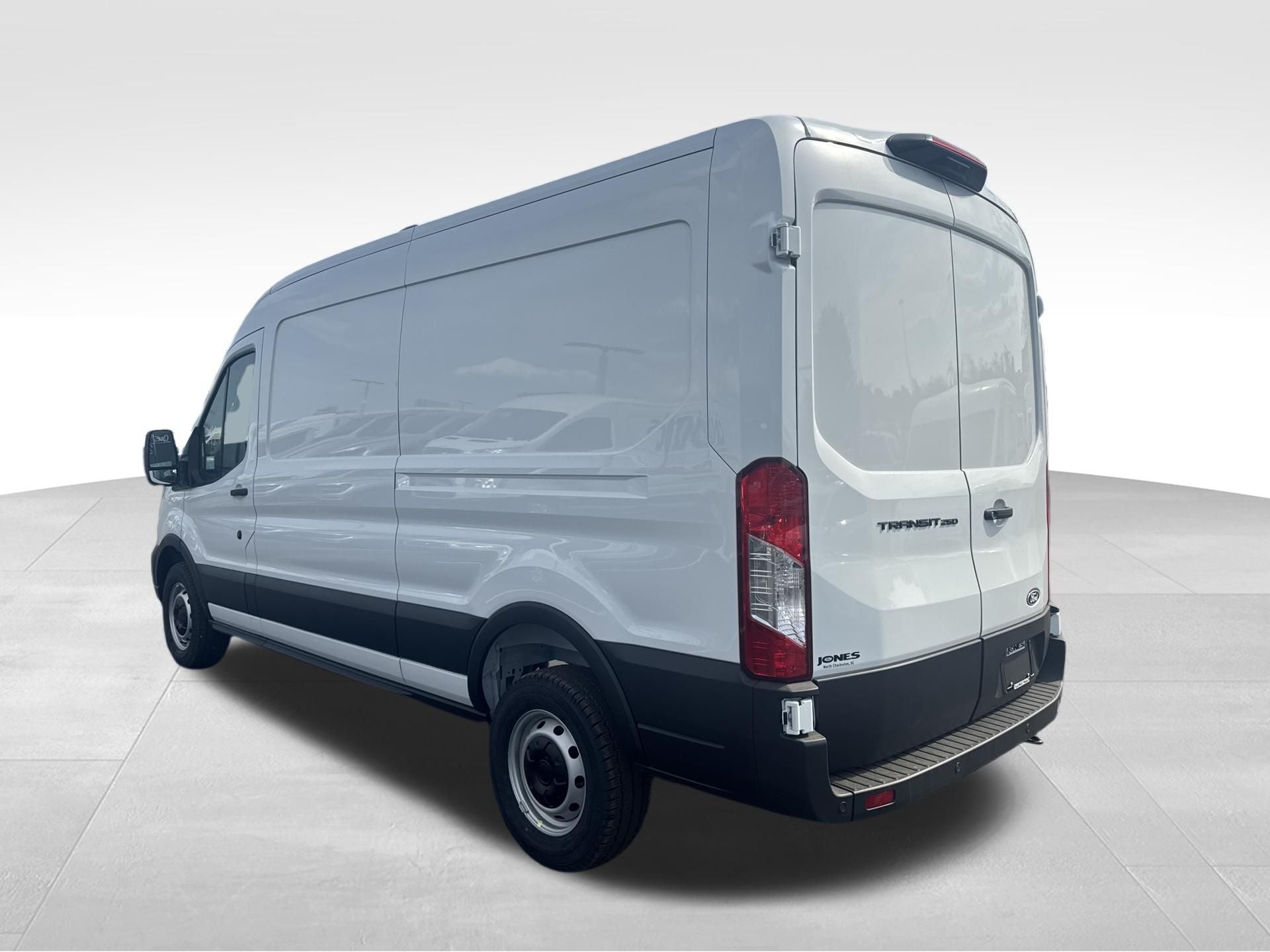 2026 Ford Transit-250 Base