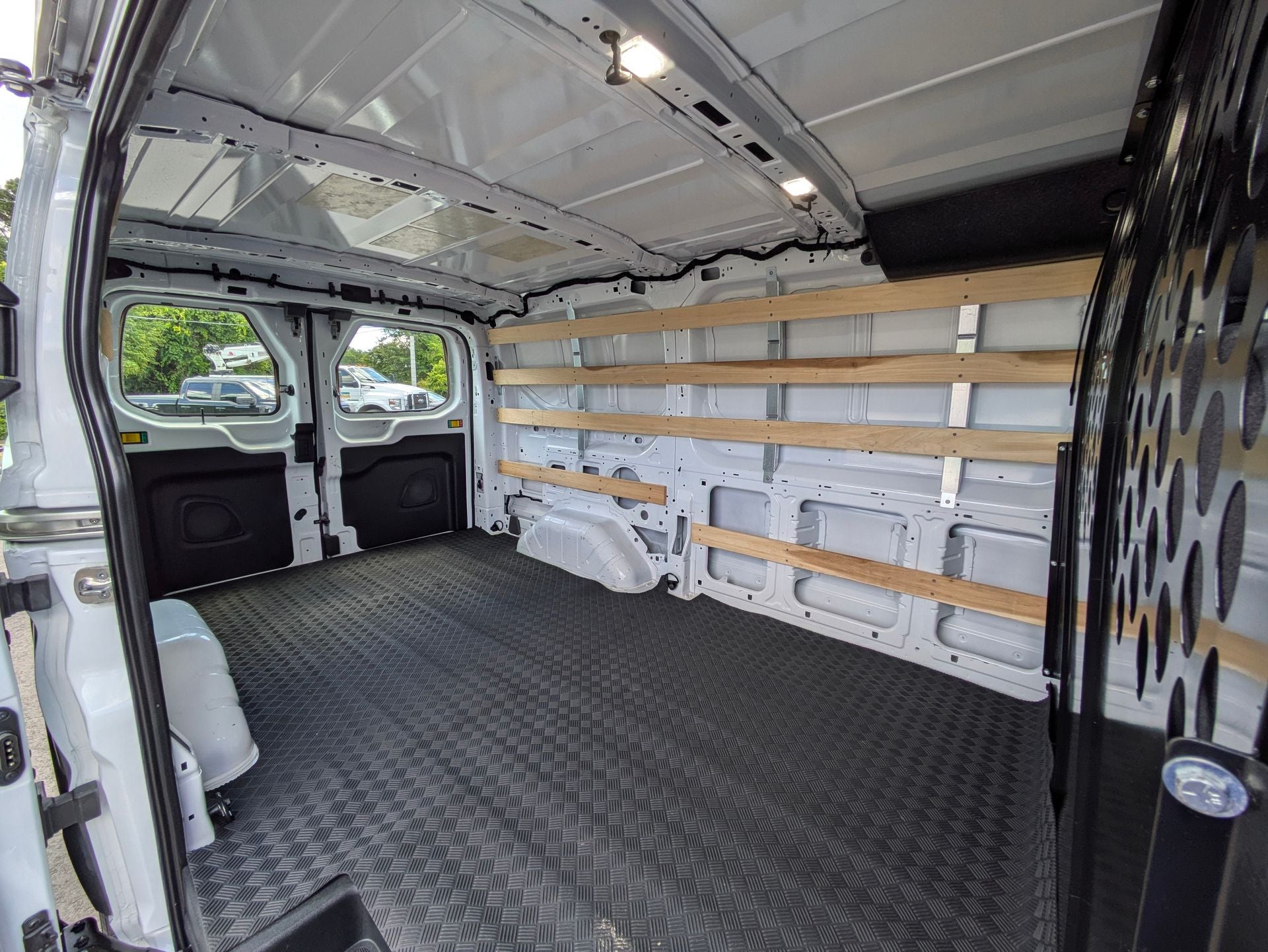 2025 Ford Transit-250 Base