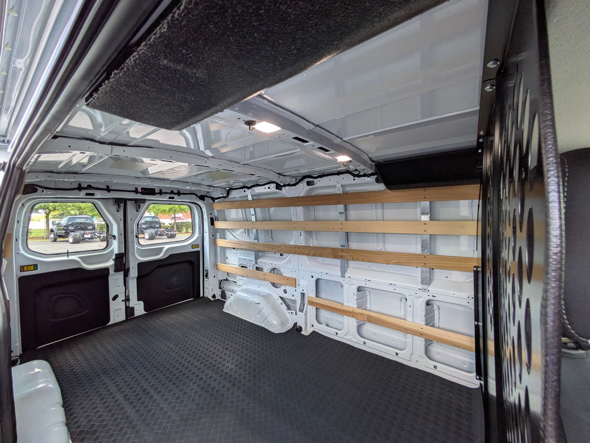 2025 Ford Transit-250 Base