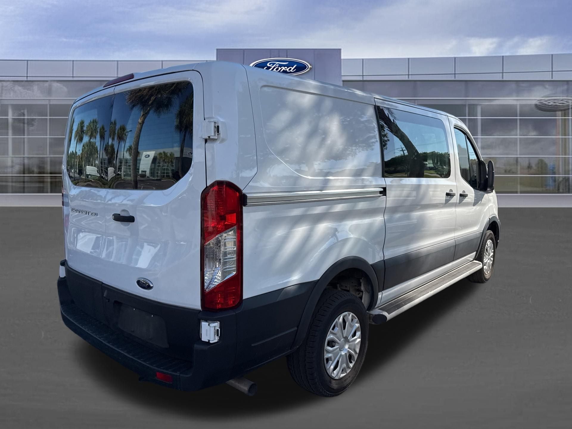 2024 Ford Transit-250 Base