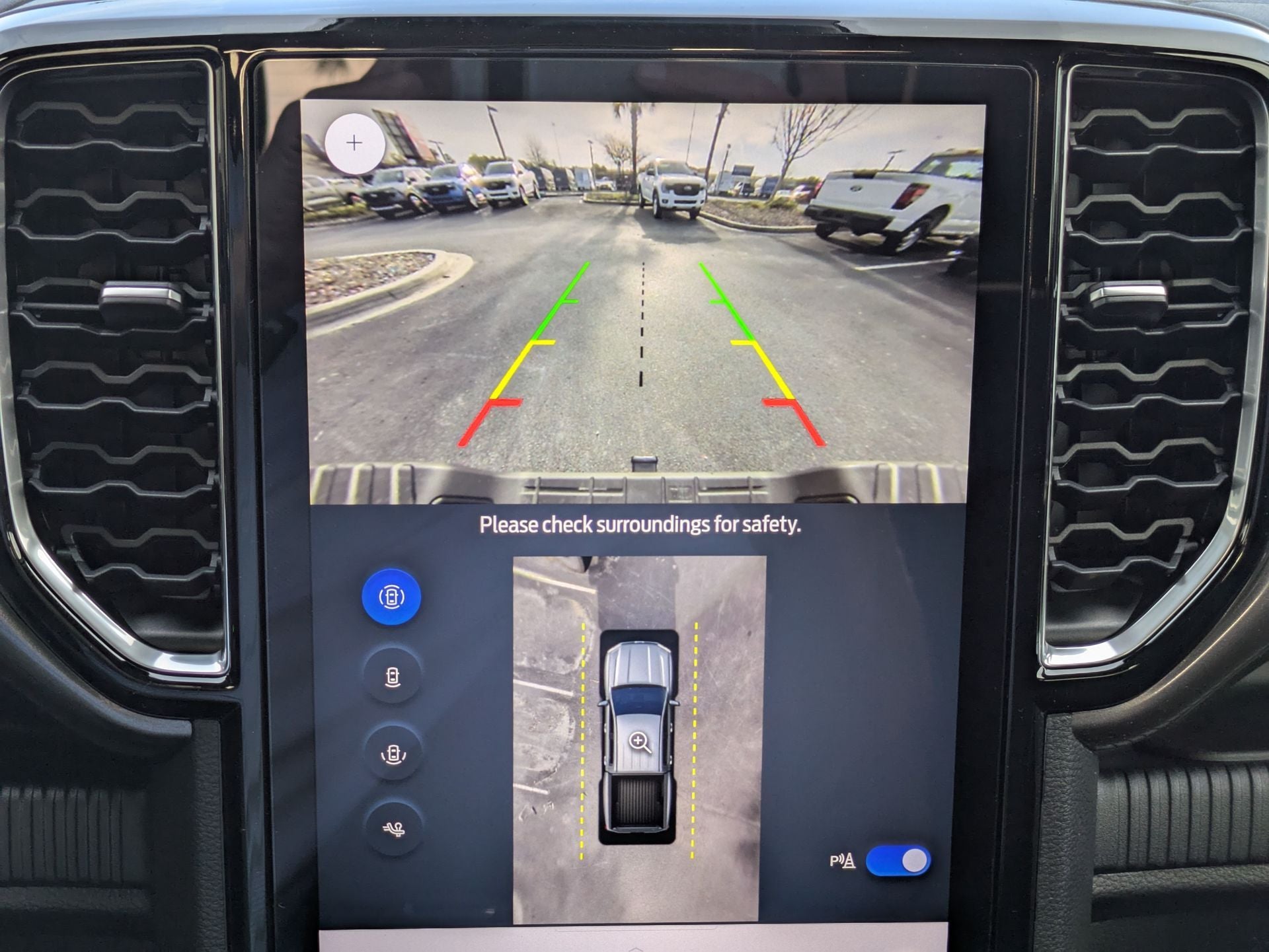 2025 Ford Ranger LARIAT®