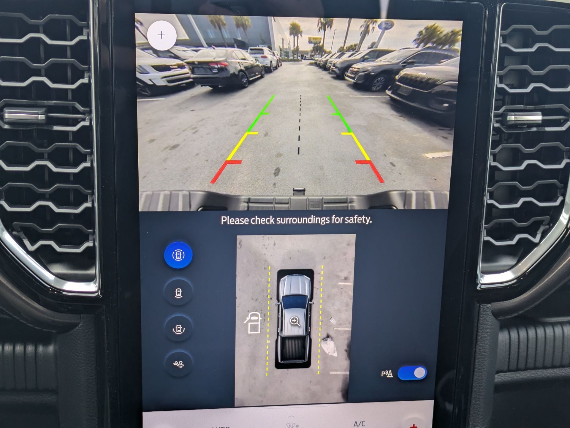 2025 Ford Ranger LARIAT®