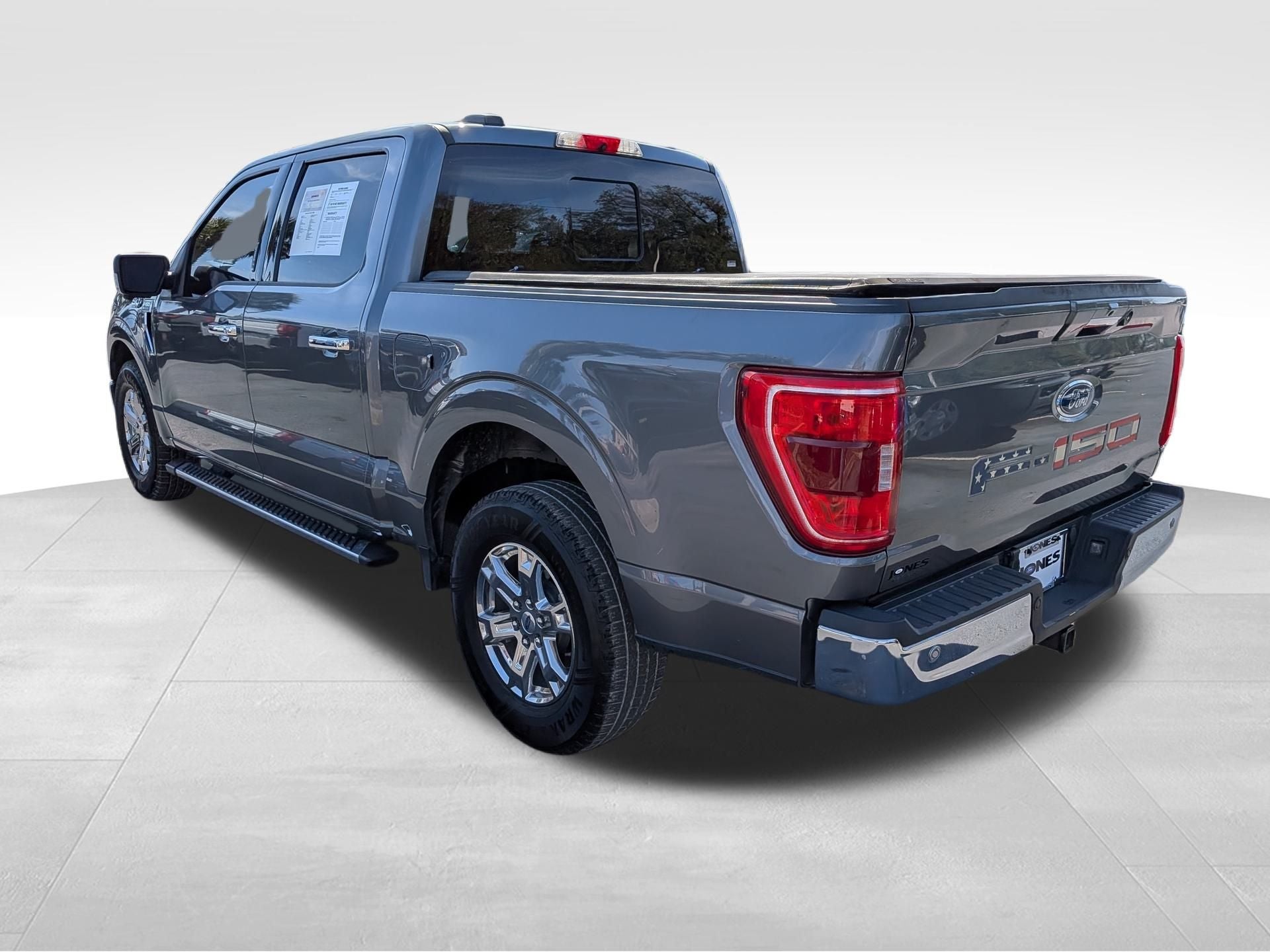 2022 Ford F-150 XLT RWD