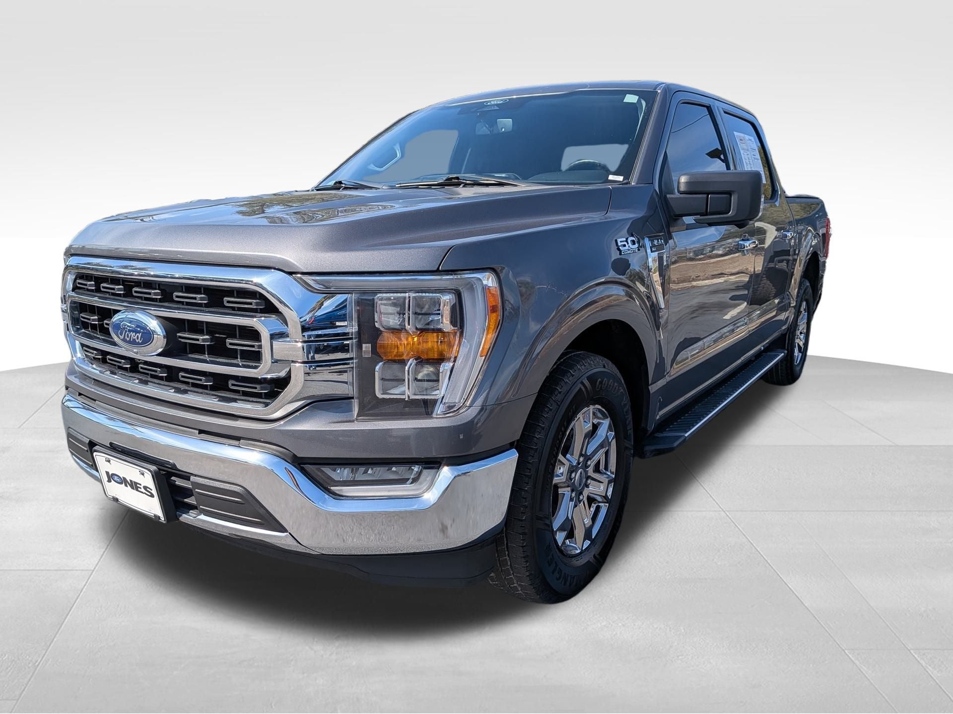 2022 Ford F-150 XLT RWD