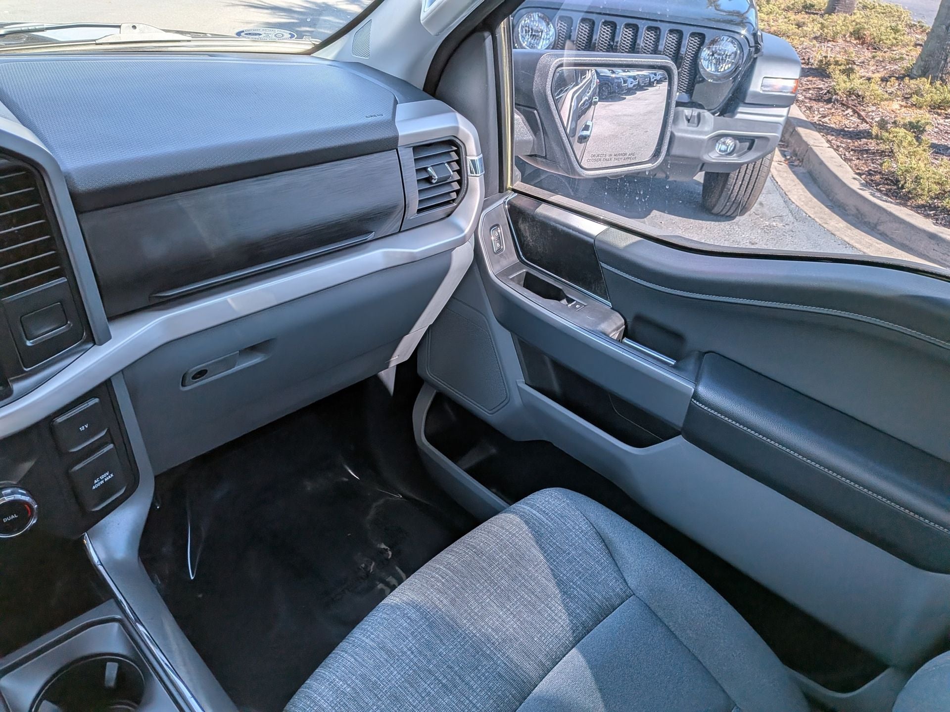 2022 Ford F-150 XLT RWD