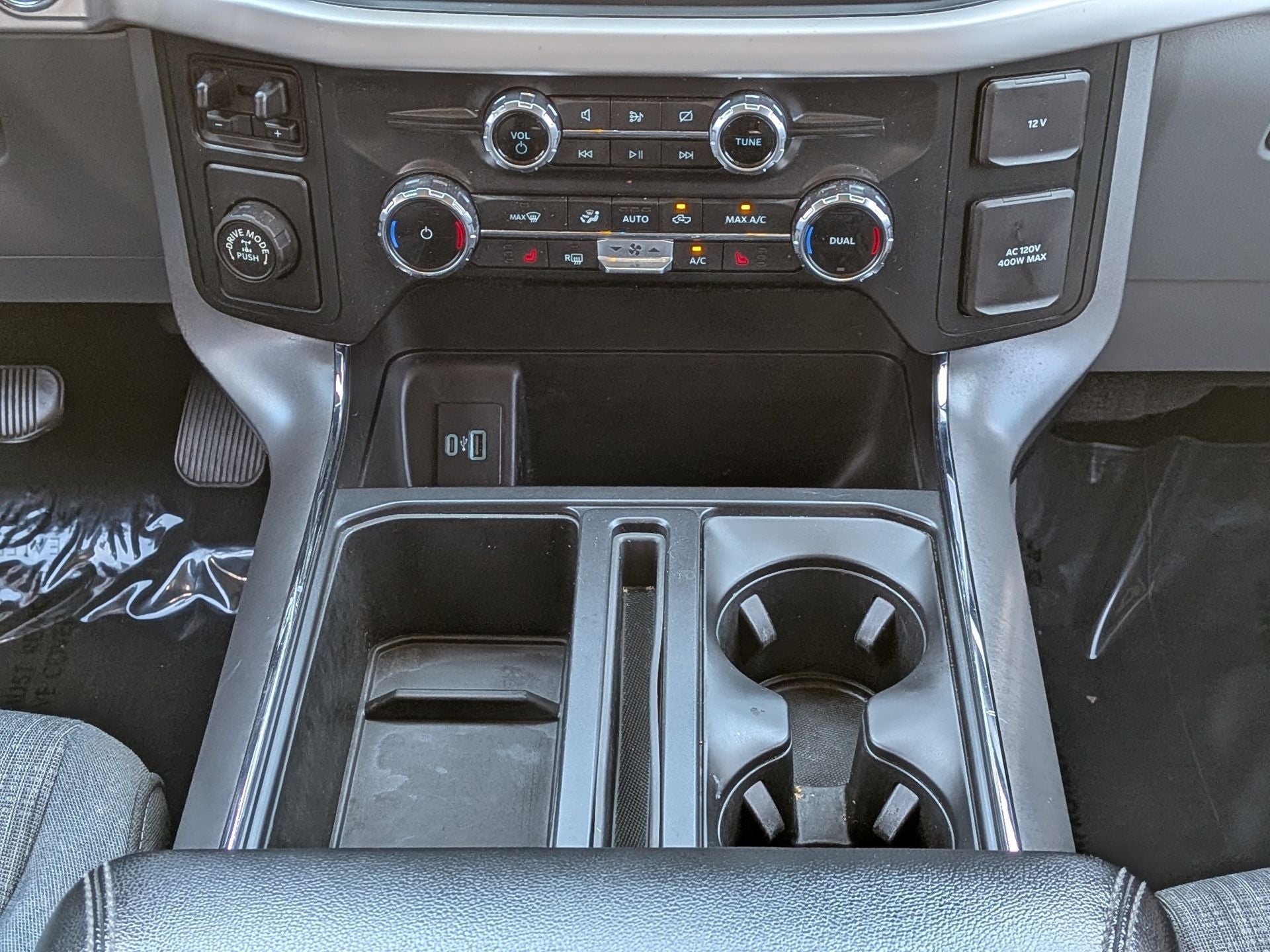 2022 Ford F-150 XLT RWD