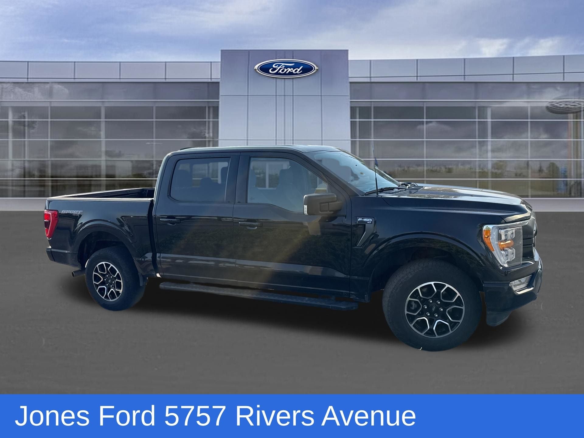 2023 Ford F-150 XLT
