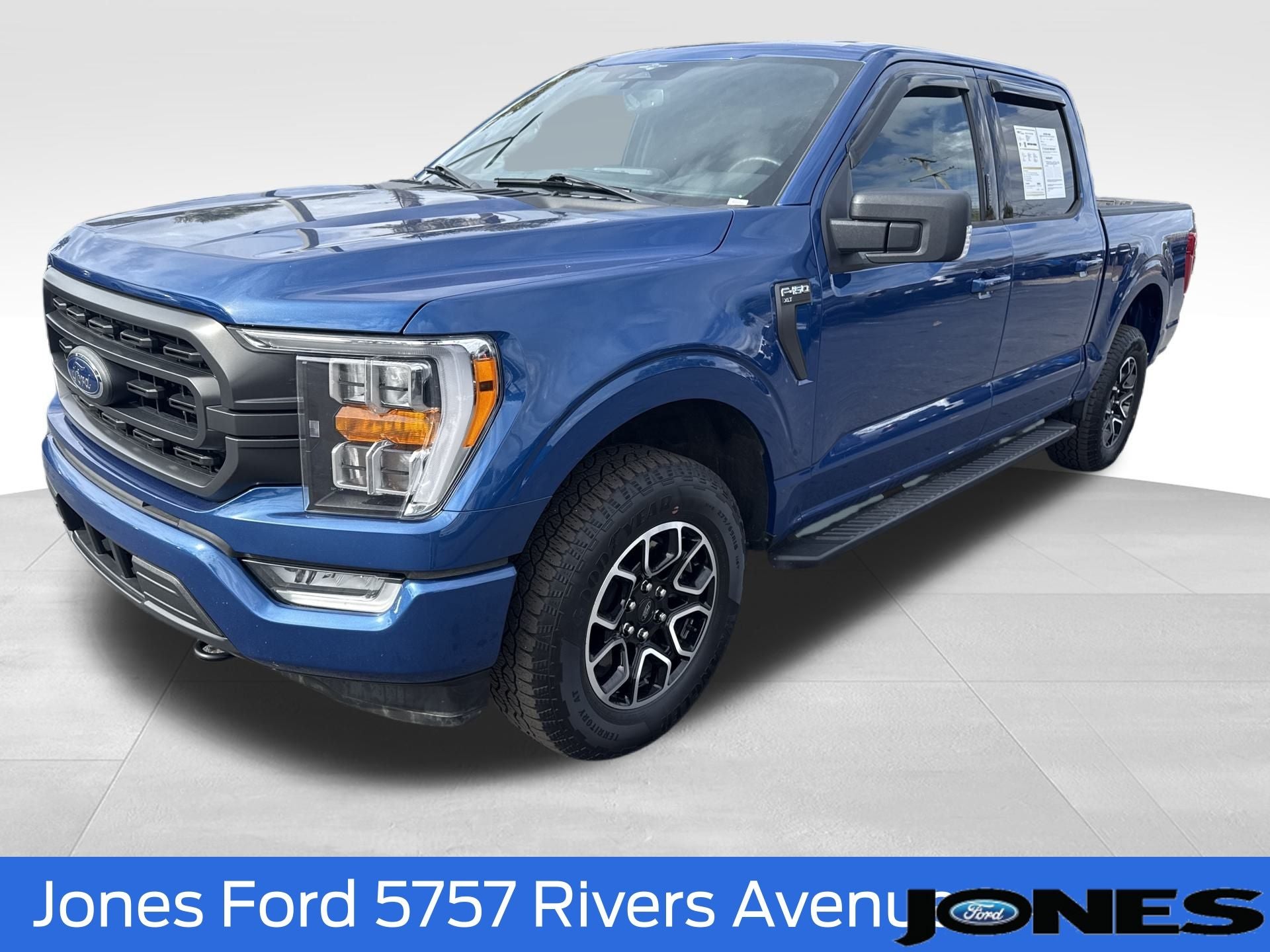 2023 Ford F-150 XLT 4WD