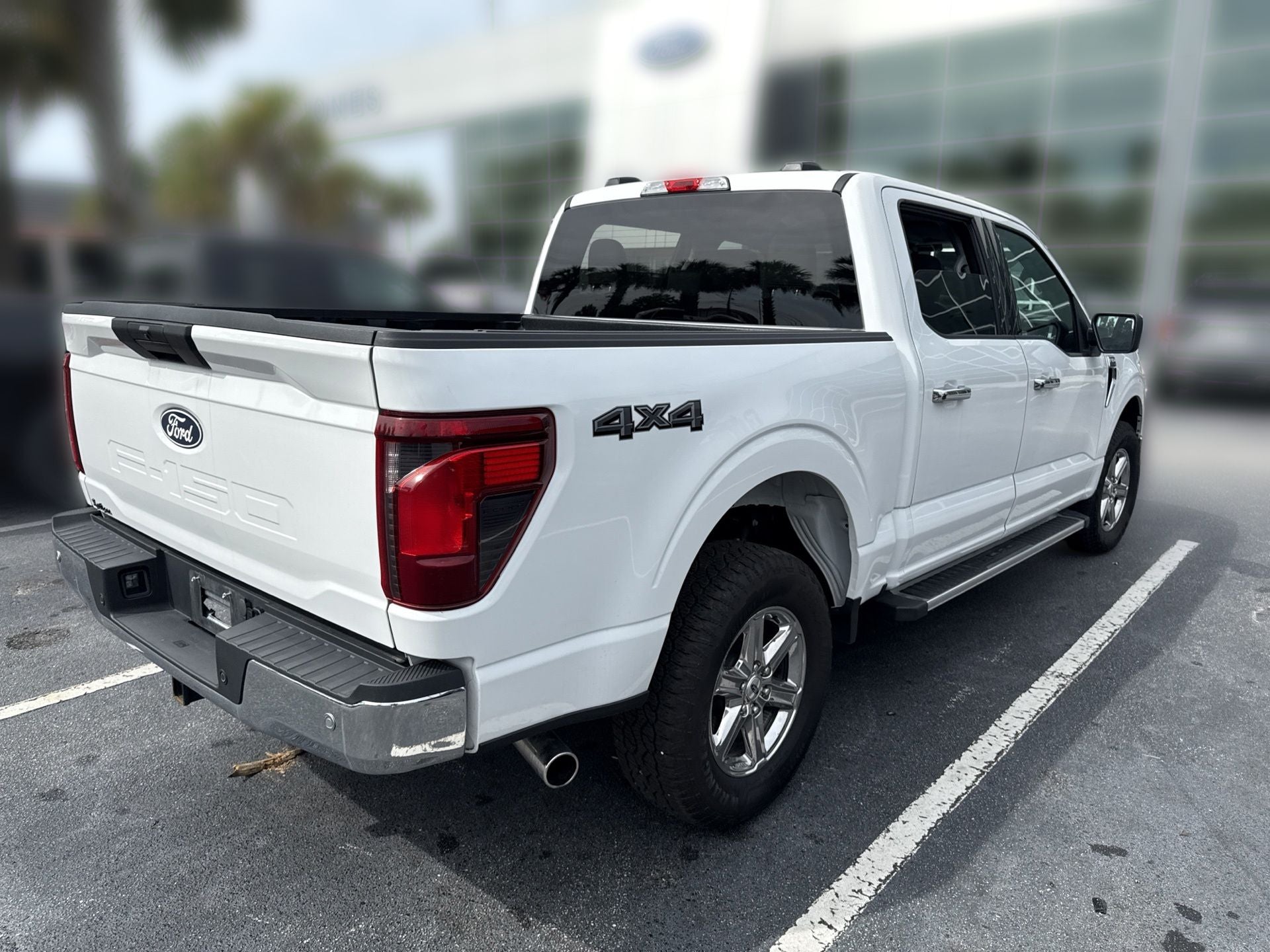2025 Ford F-150 XLT