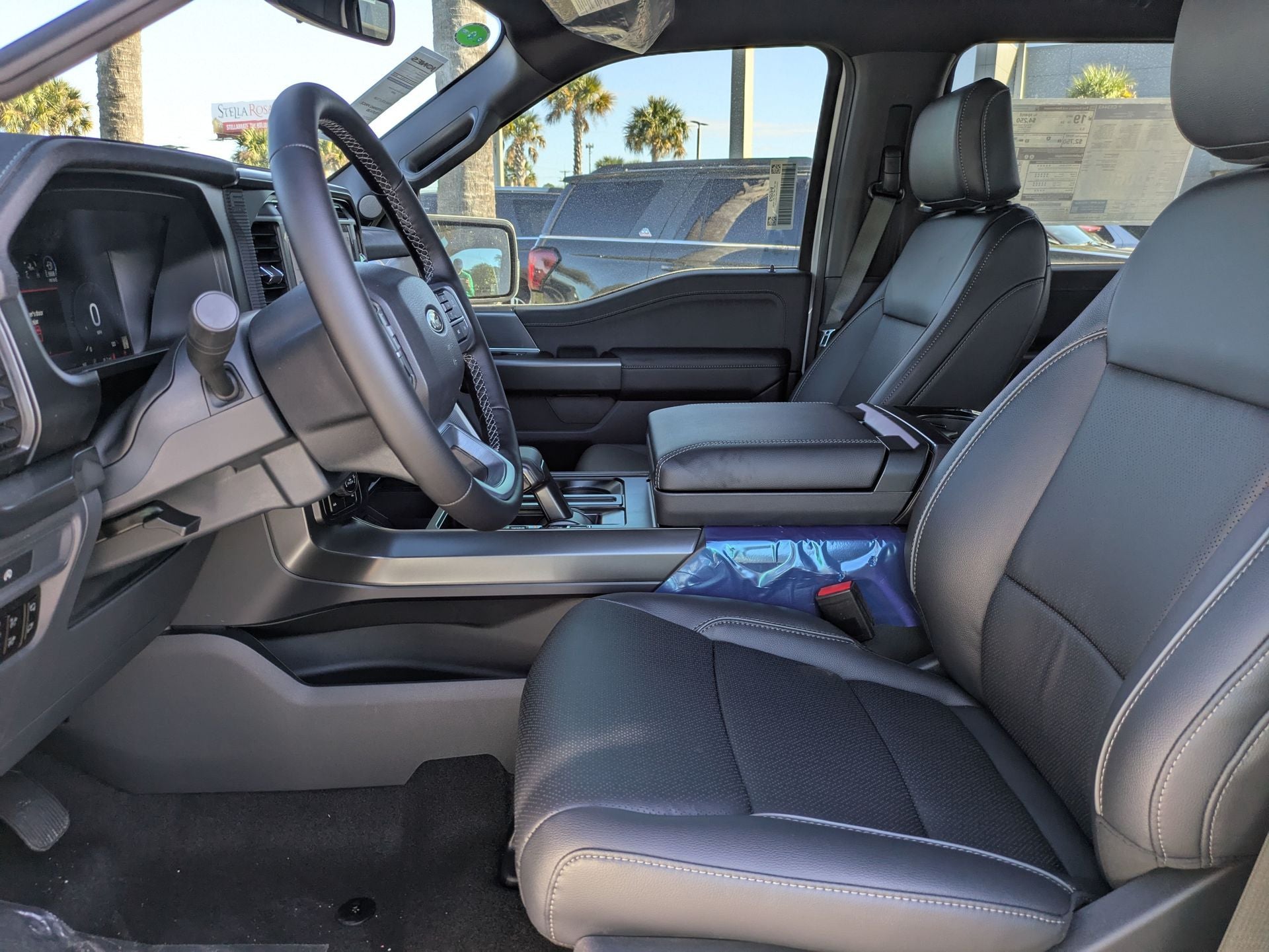 2025 Ford F-150 Lariat®