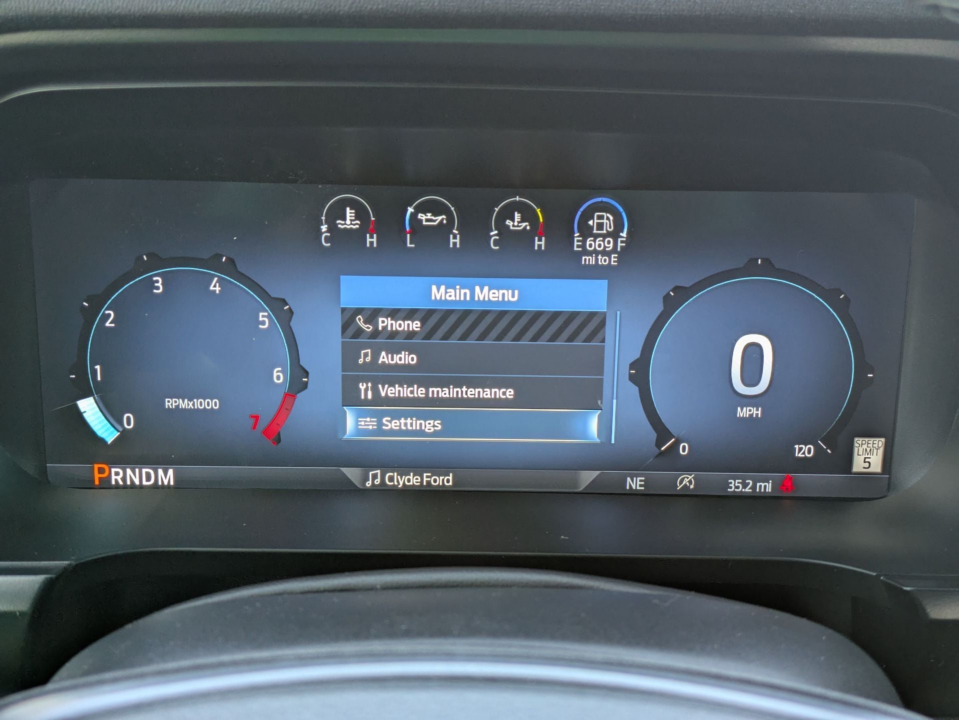 2025 Ford F-150 Lariat®