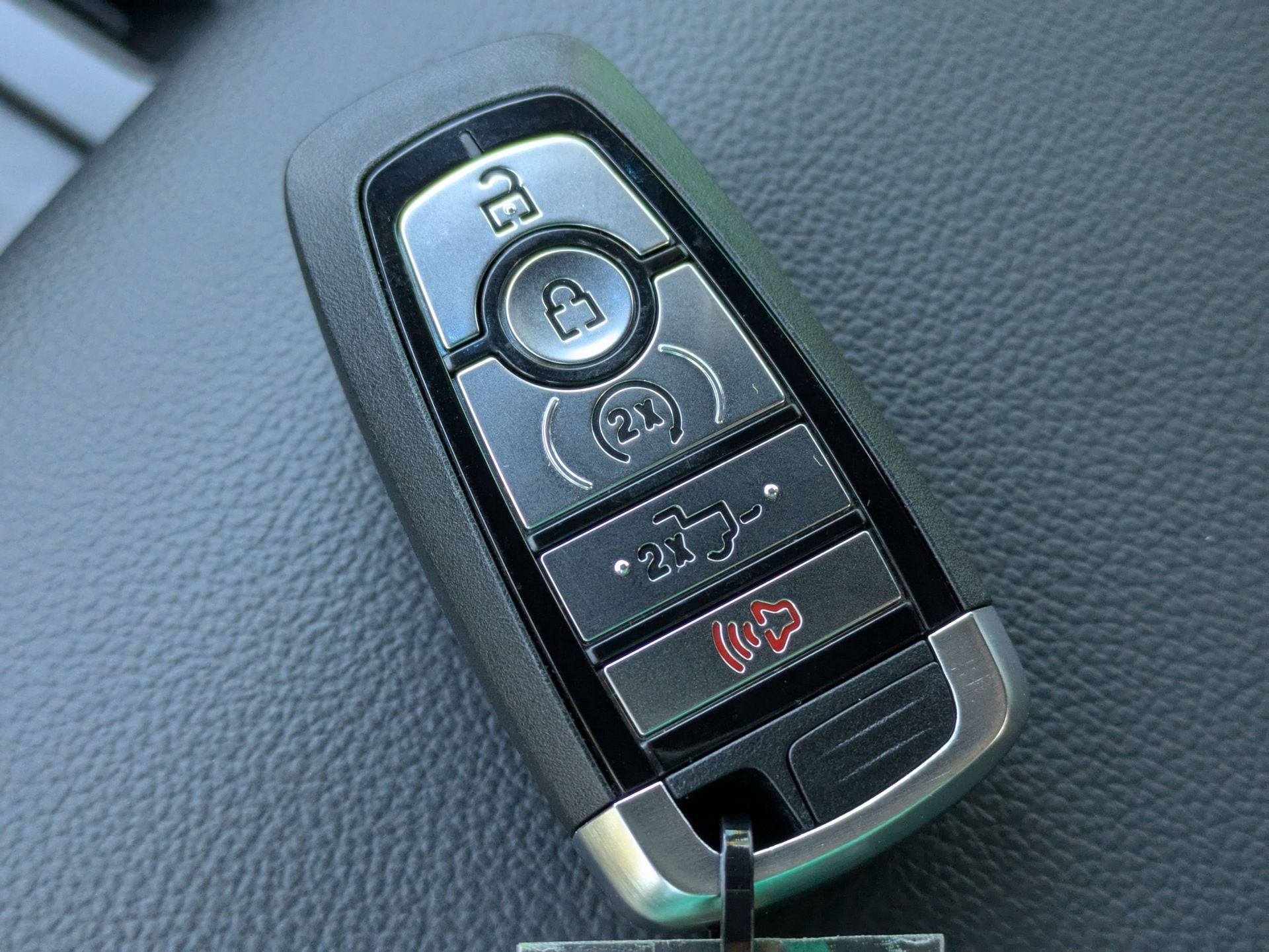 2025 Ford F-150 Lariat®