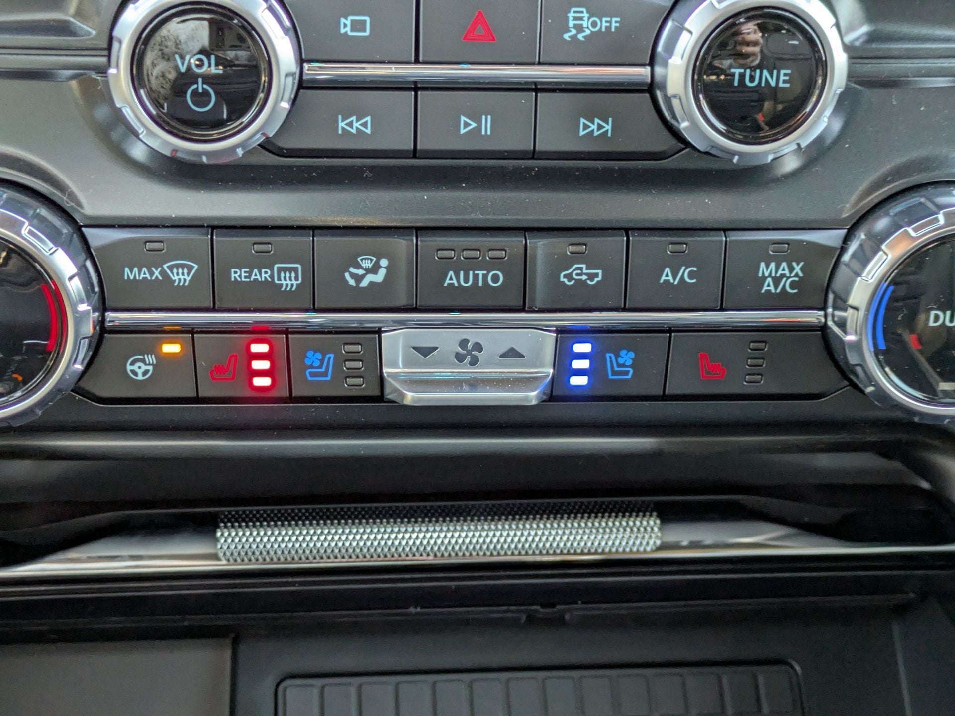 2025 Ford F-150 Platinum®