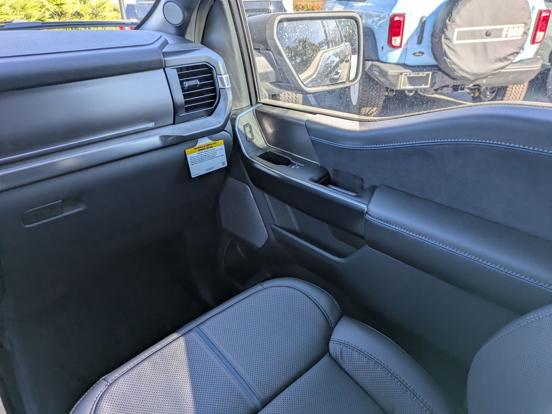 2025 Ford F-150 Platinum®