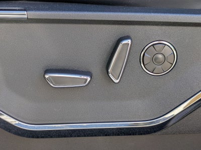 2025 Ford F-150 Platinum®