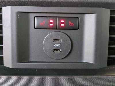 2025 Ford F-150 Platinum®