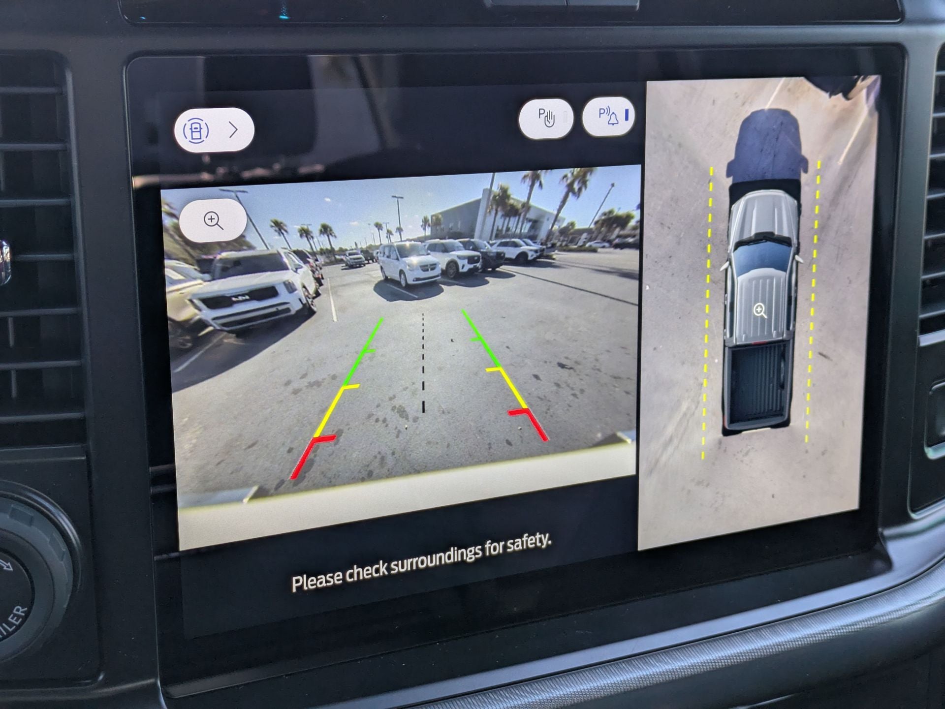 2025 Ford F-150 Platinum®