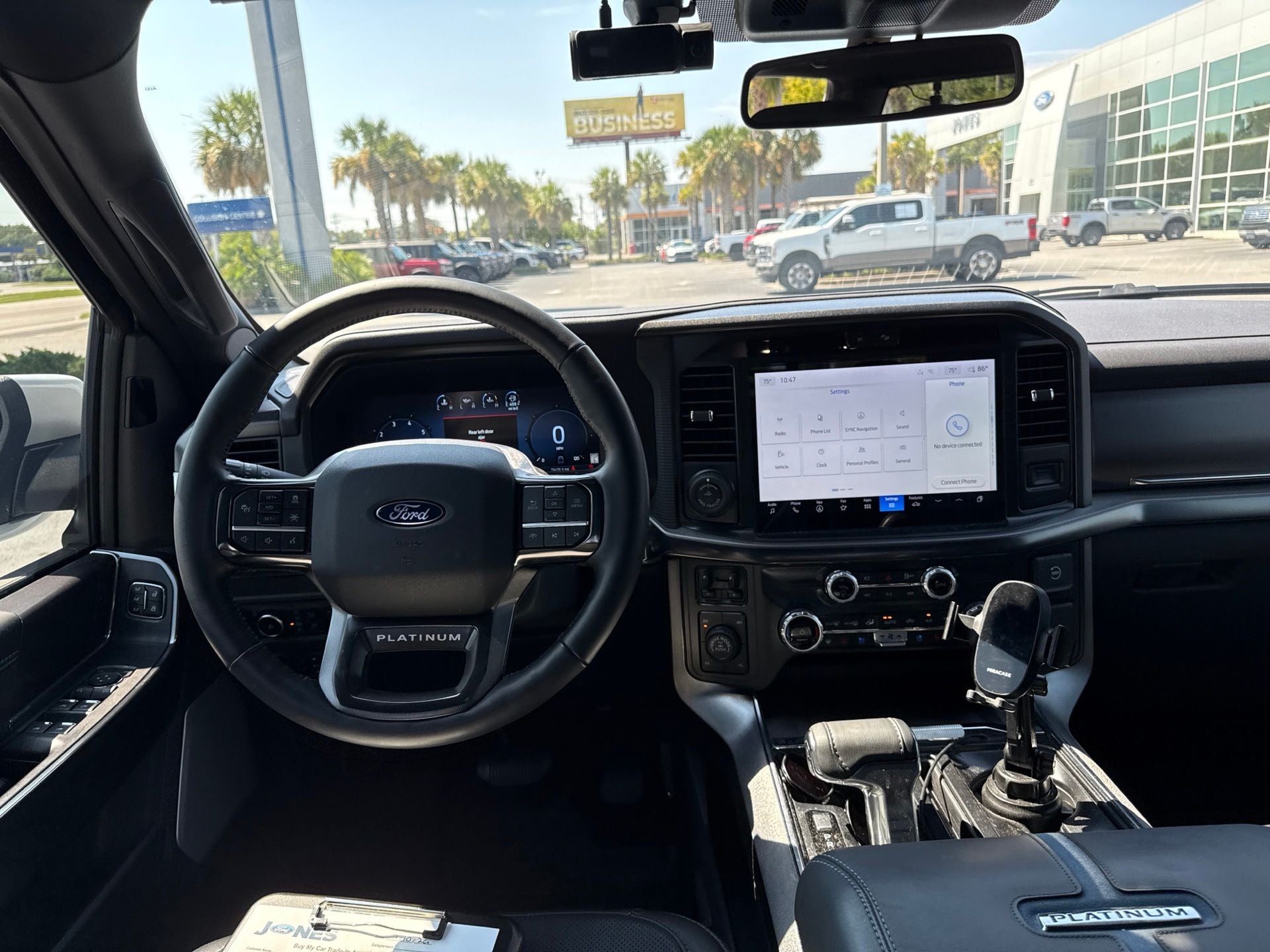 2025 Ford F-150 Platinum
