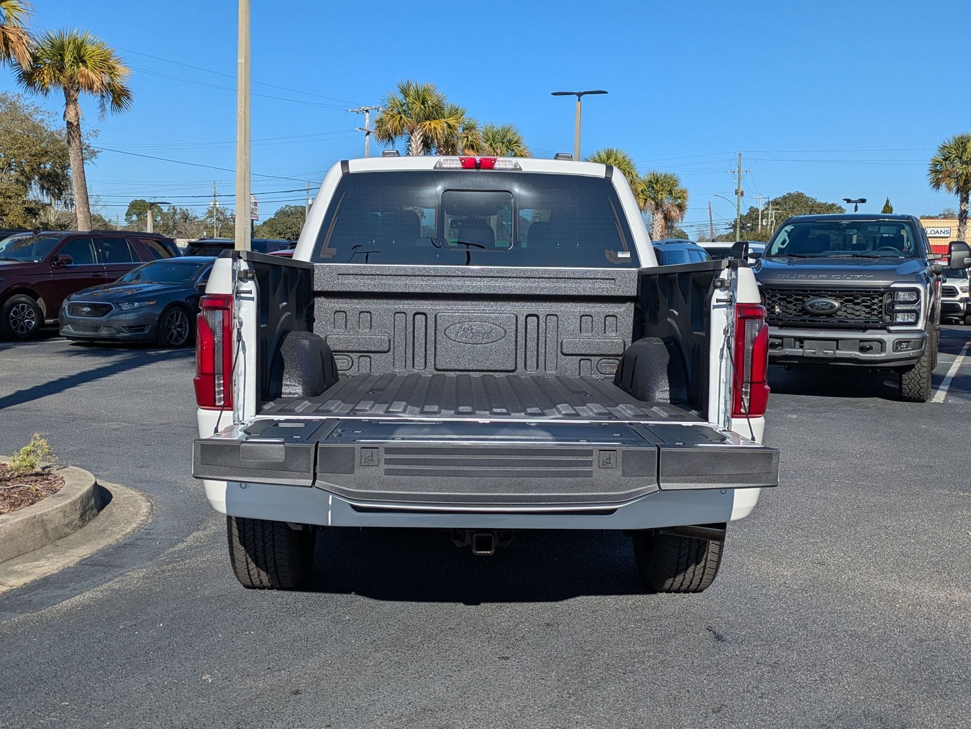 2025 Ford F-150 Platinum®