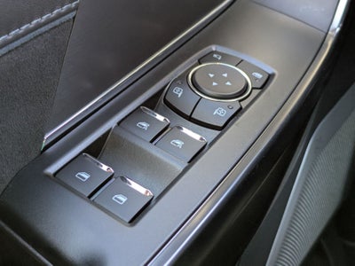 2025 Ford F-150 Platinum®