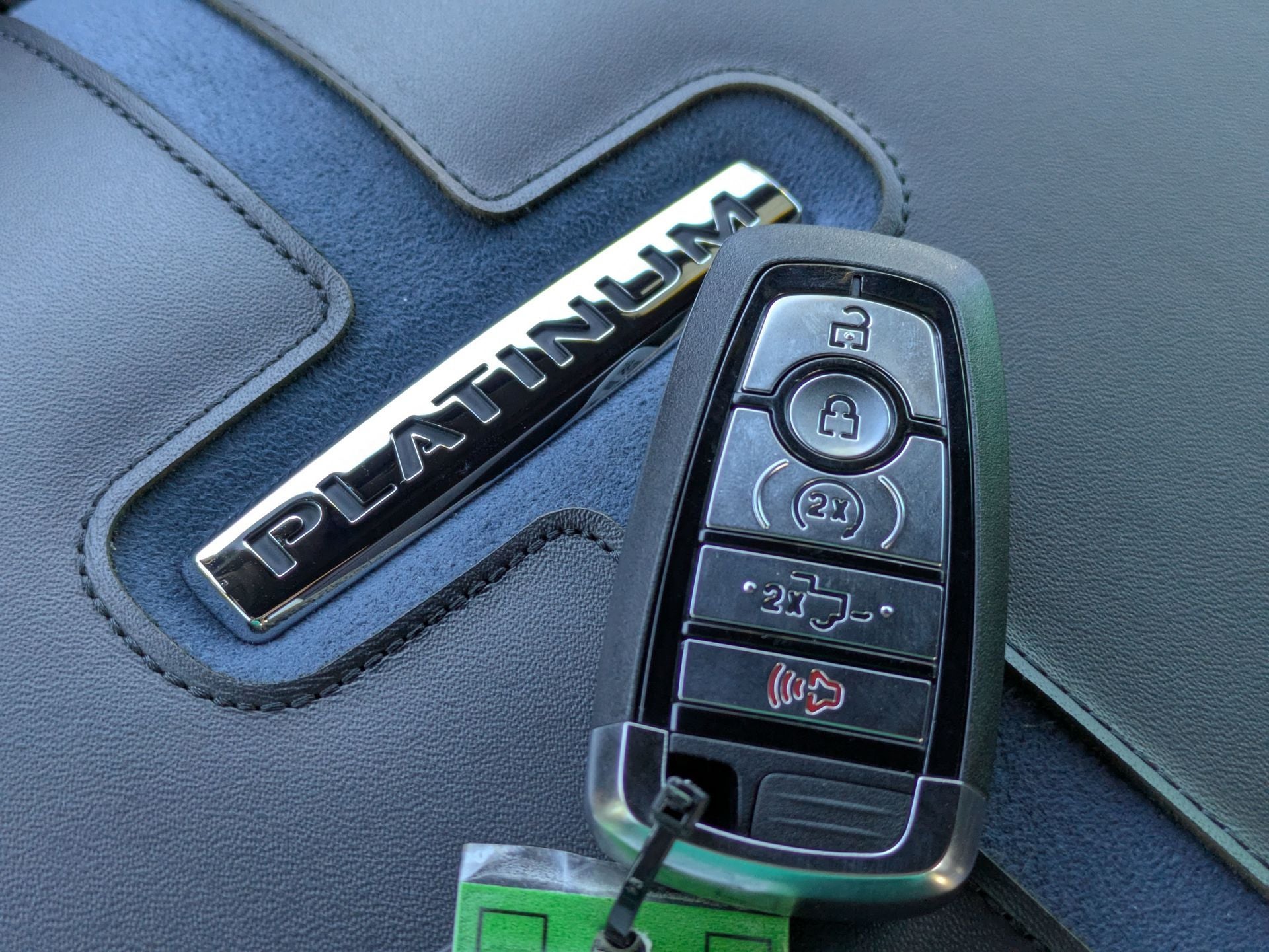 2025 Ford F-150 Platinum®