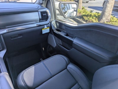 2025 Ford F-150 Platinum®