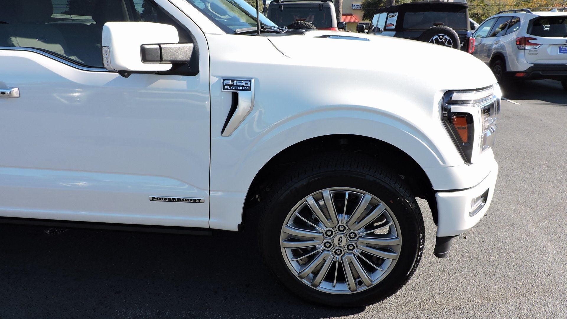 2025 Ford F-150 Platinum®