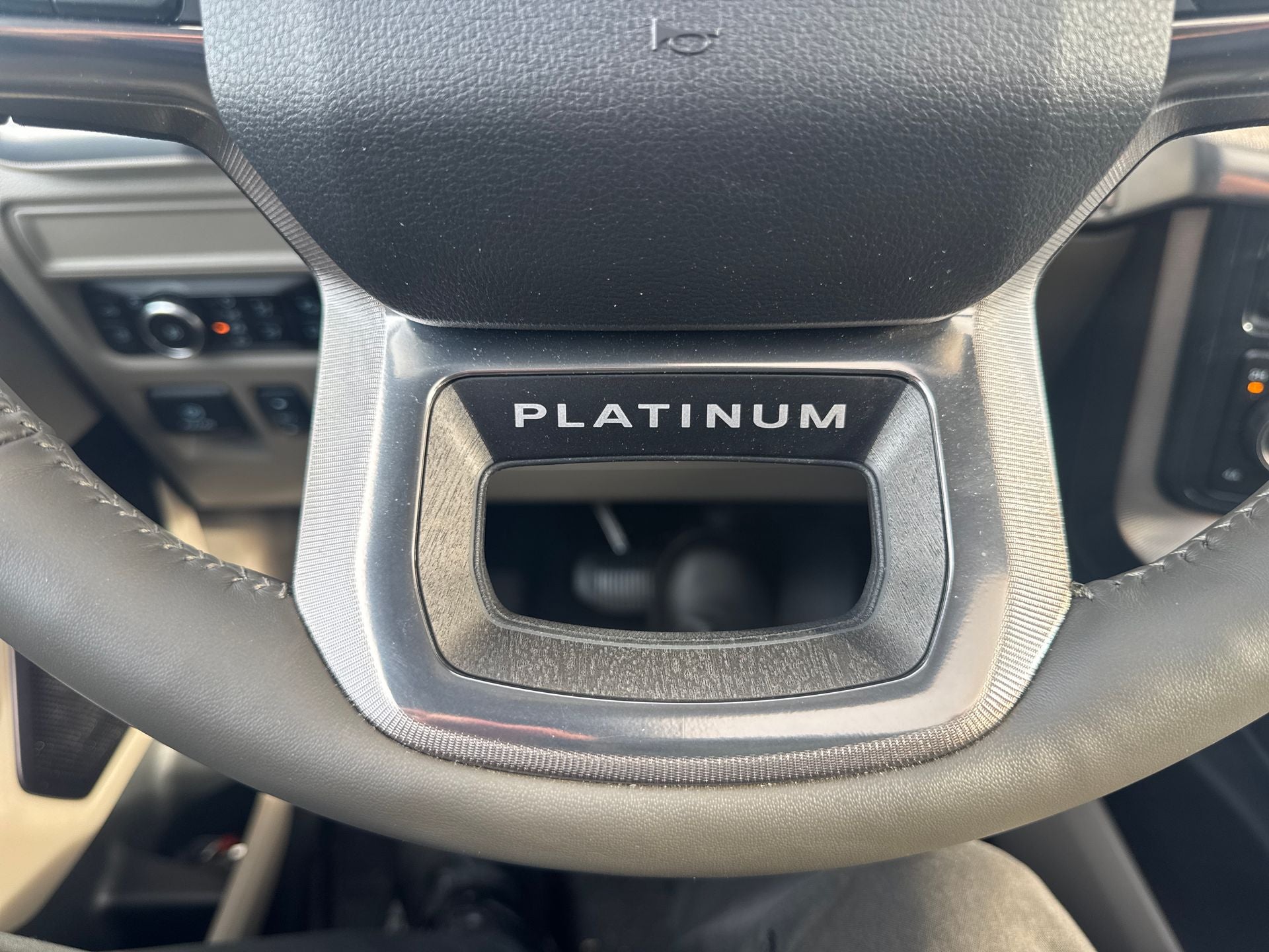 2025 Ford F-150 Platinum®