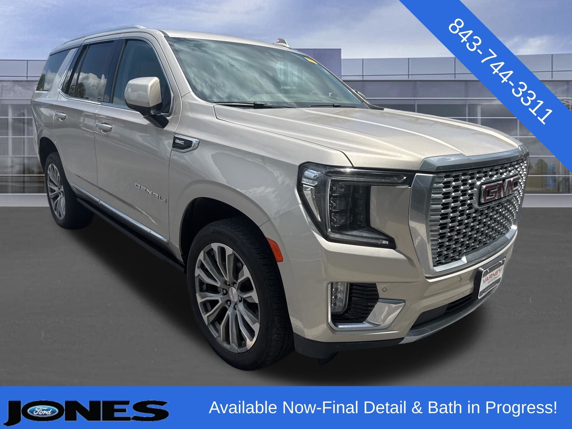 2021 GMC Yukon 4WD Denali's photo