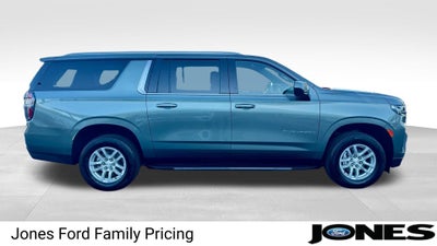 2024 Chevrolet Suburban LT