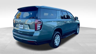 2024 Chevrolet Suburban LT