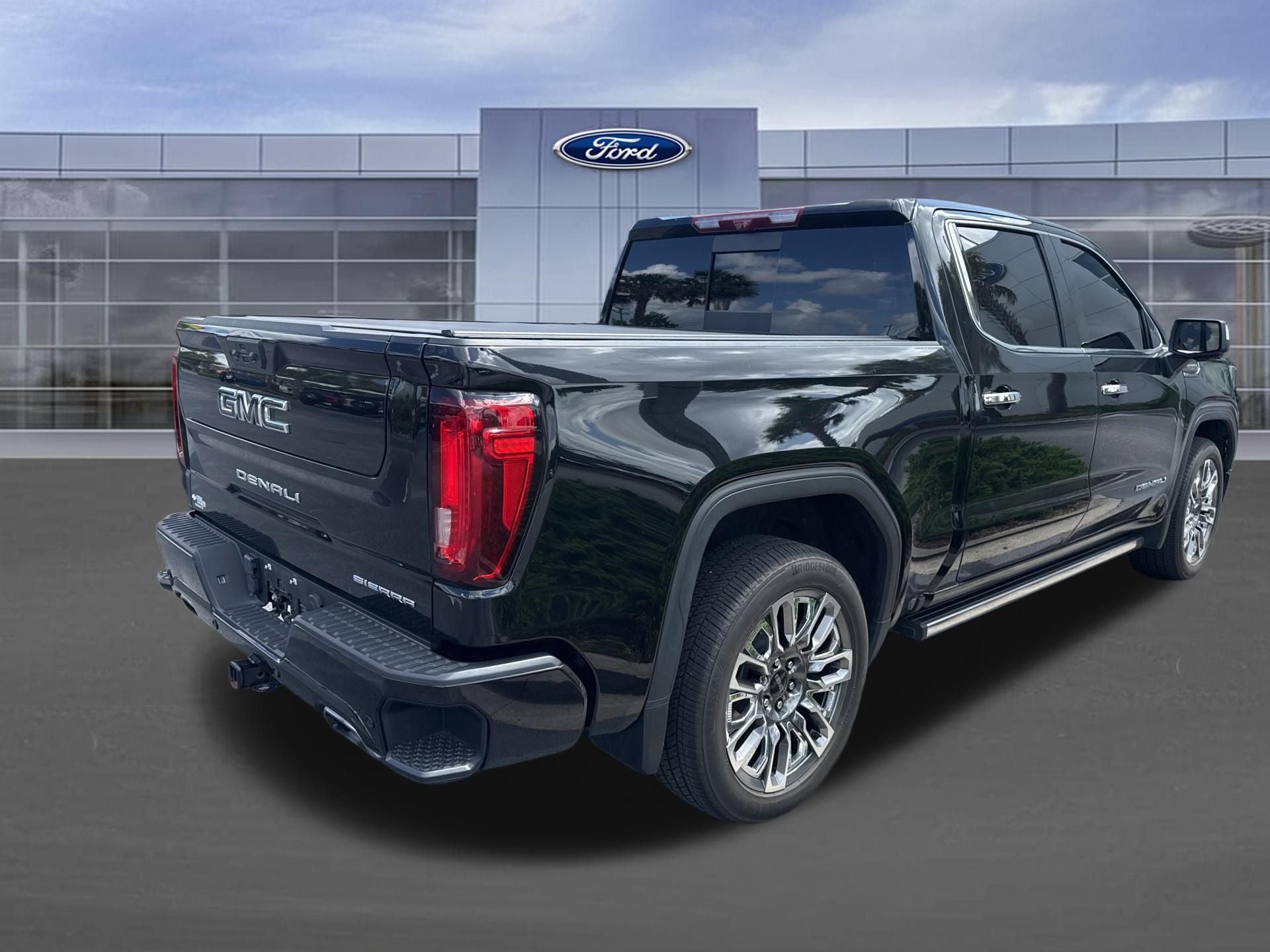 2023 GMC Sierra 1500 Denali Ultimate