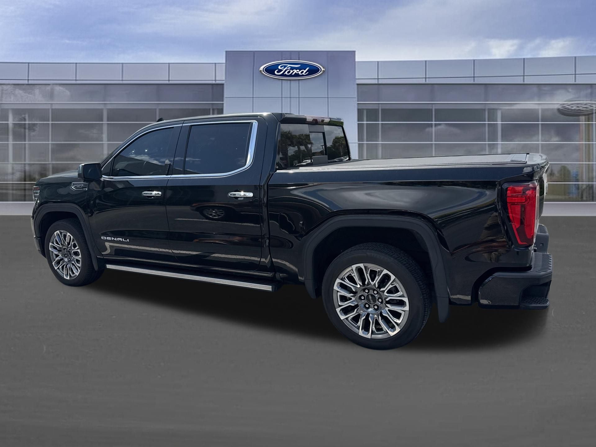 2023 GMC Sierra 1500 Denali Ultimate
