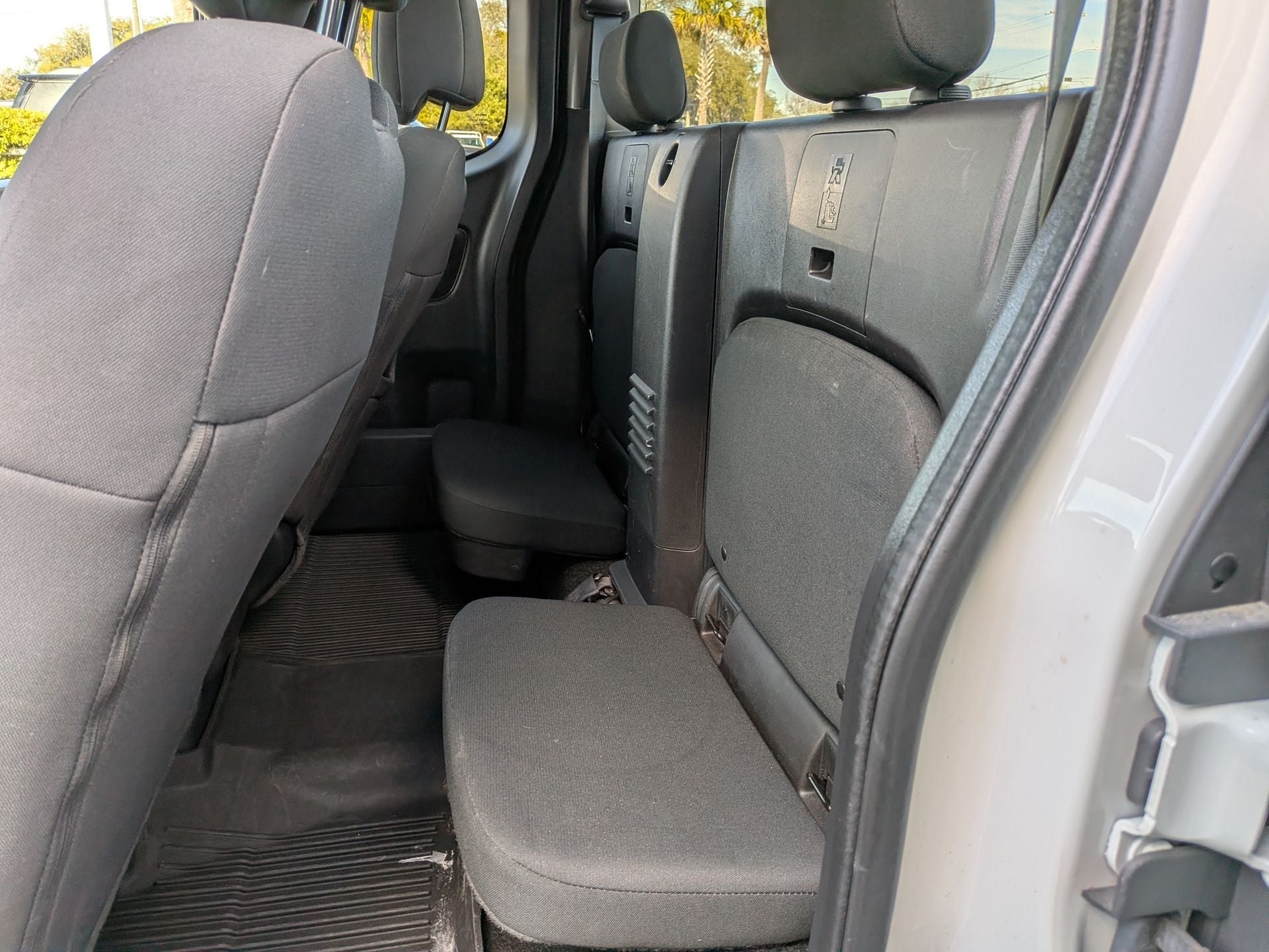 2024 Nissan Frontier S