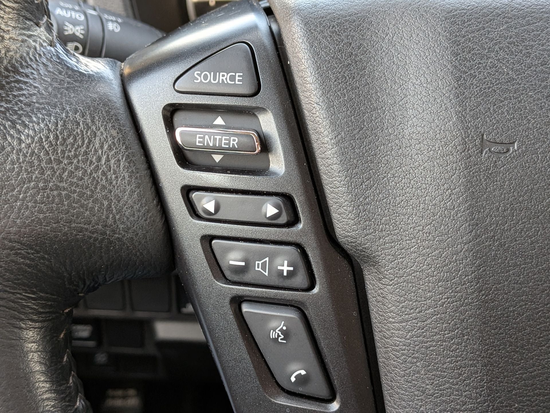 2024 Nissan Frontier SV RWD