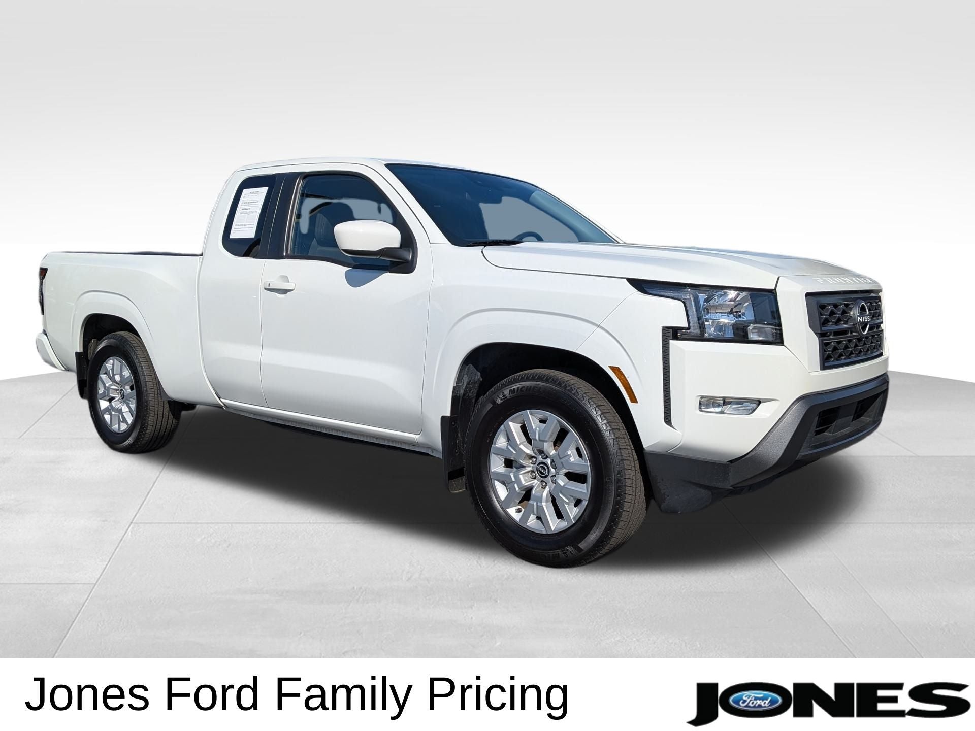 2024 Nissan Frontier SV RWD