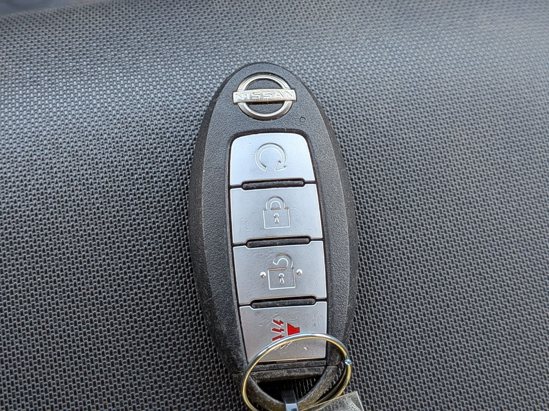 2024 Nissan Frontier SV RWD