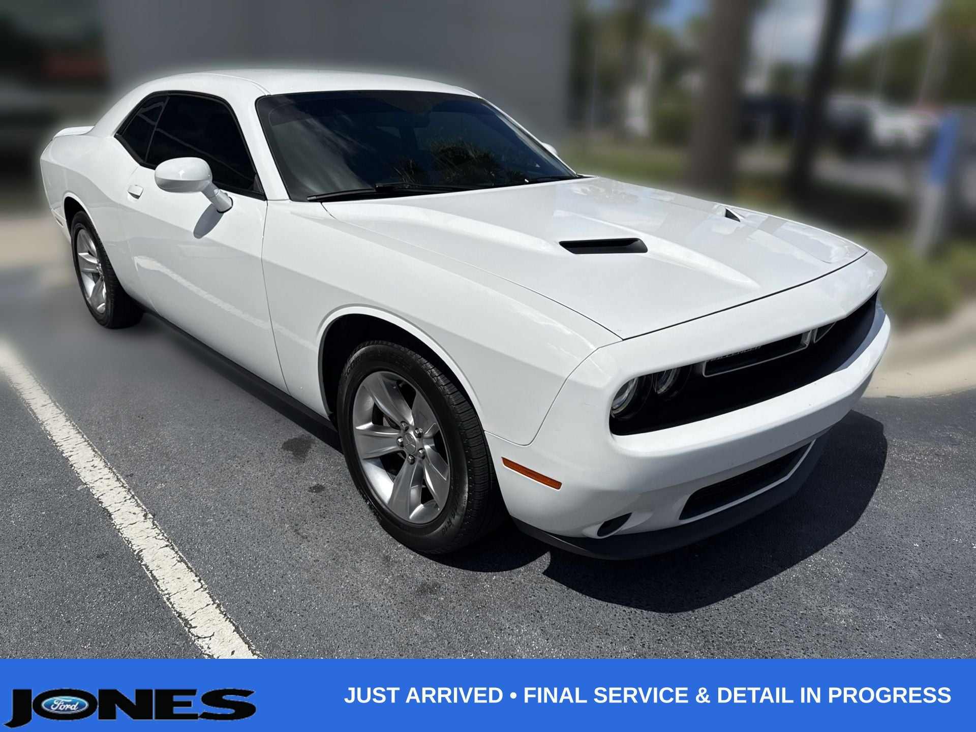 2022 Dodge Challenger SXT