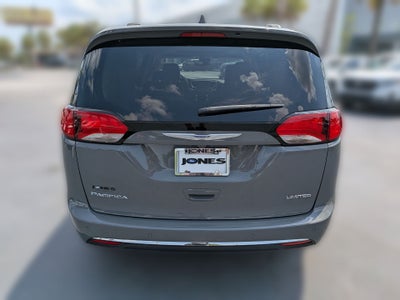 2020 Chrysler Pacifica Limited