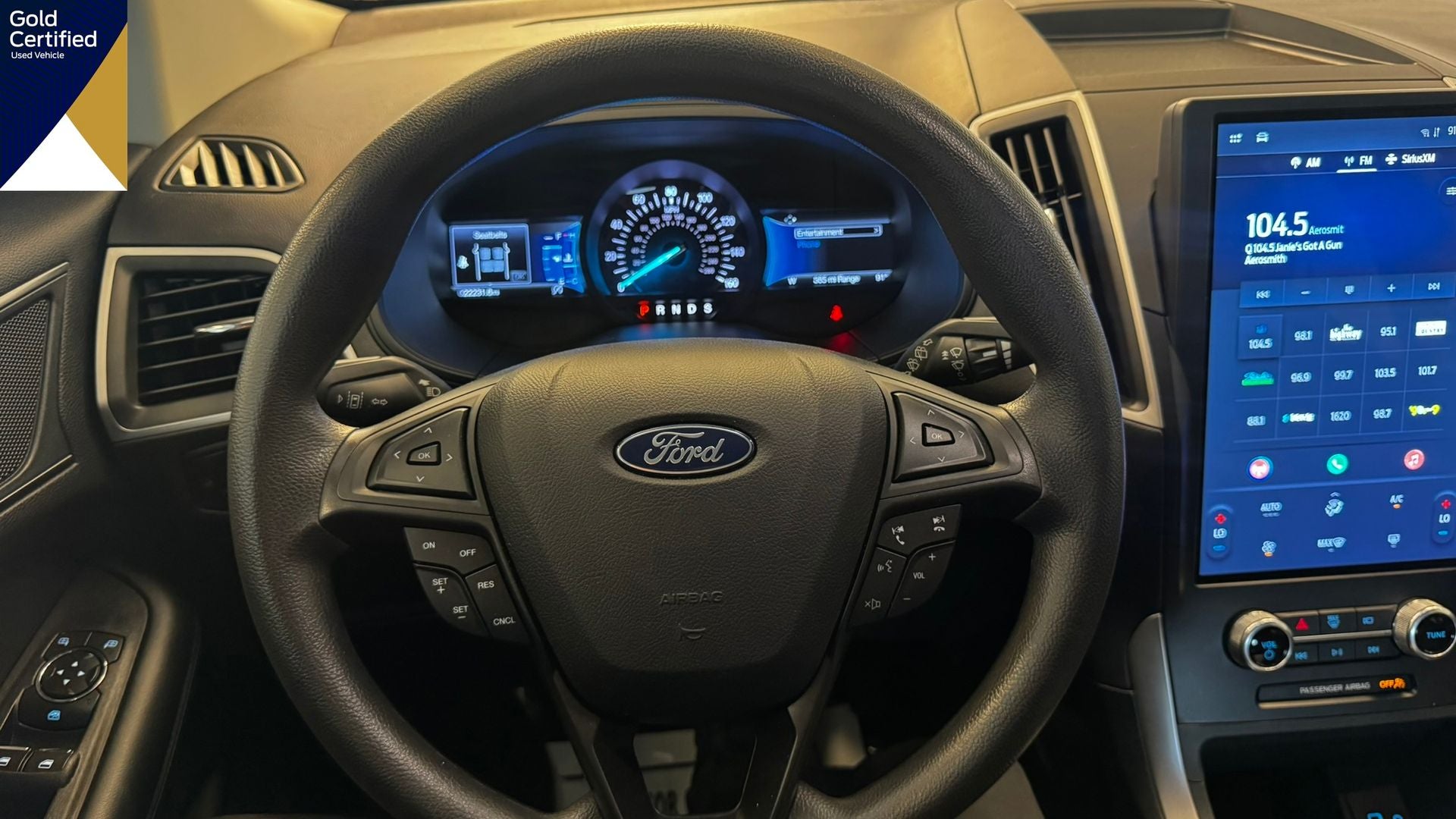 2022 Ford Edge SE