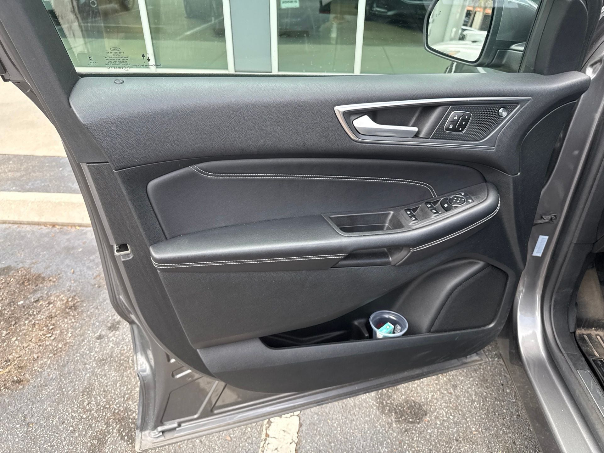 2023 Ford Edge Titanium