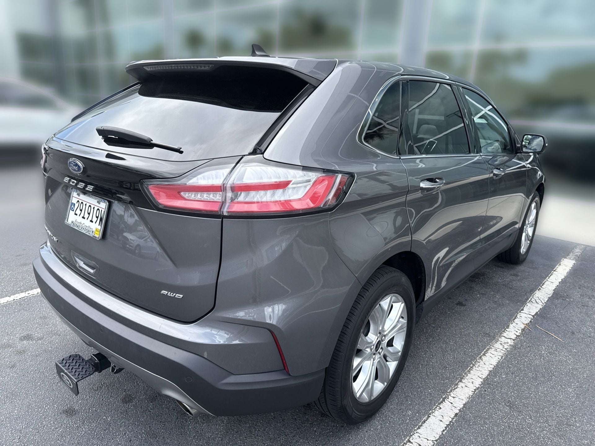 2023 Ford Edge Titanium