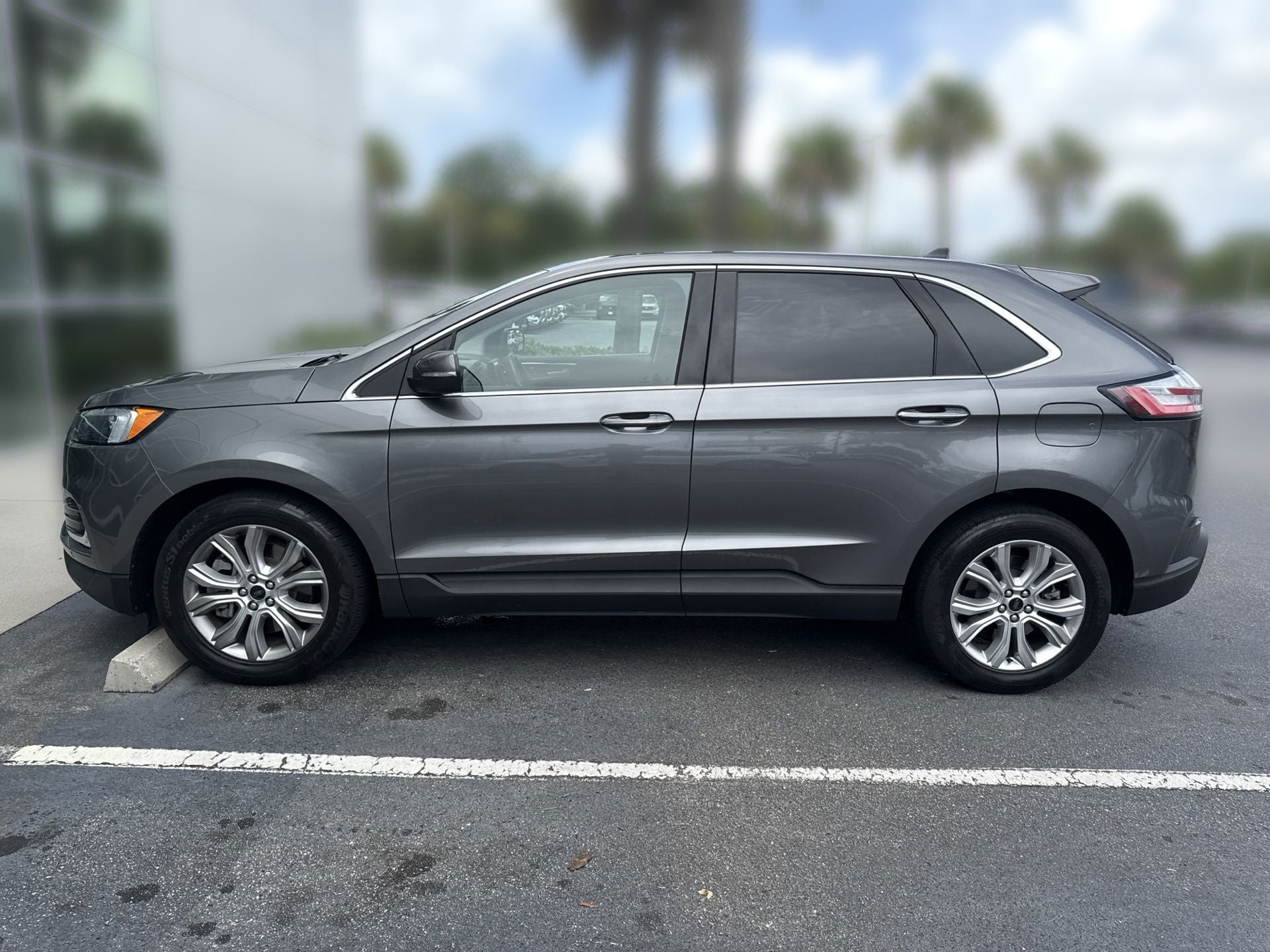 2023 Ford Edge Titanium